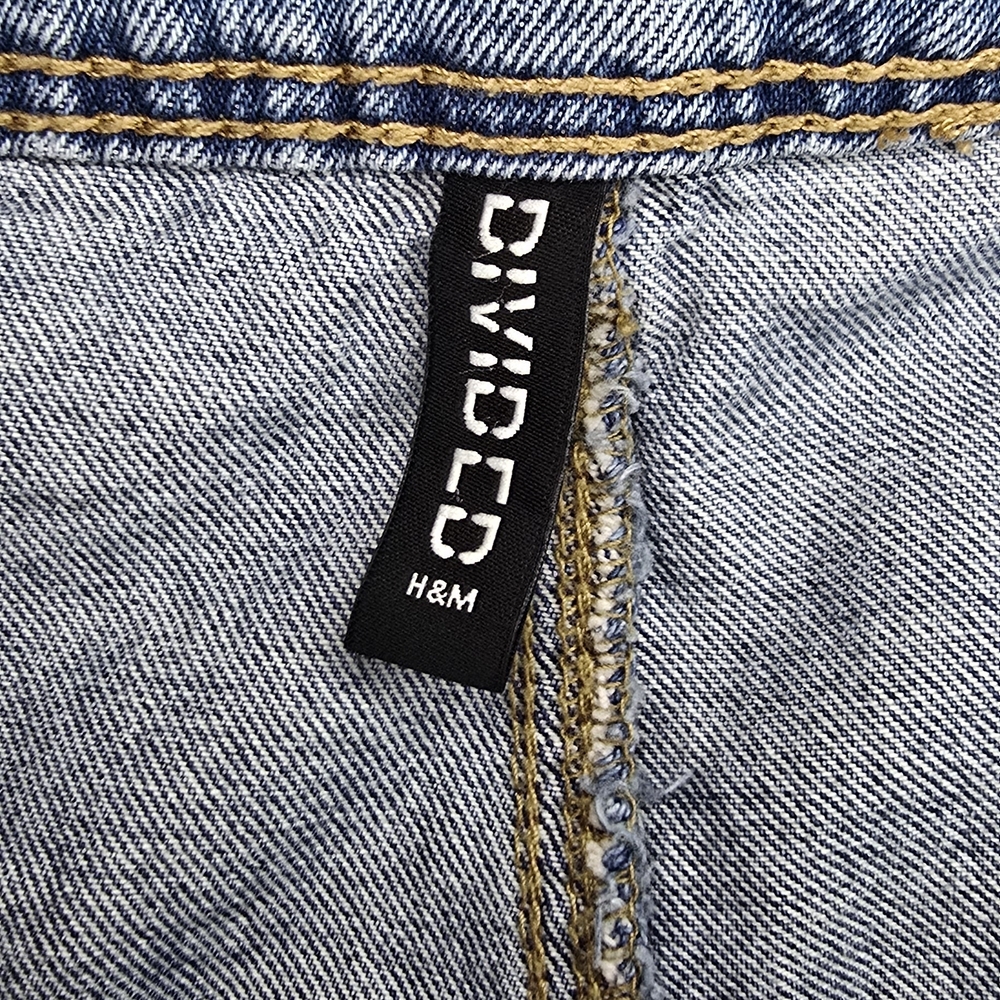 H&M Divided Denim Button-Front Mini Skirt – Size 6 - Picture 4 of 5